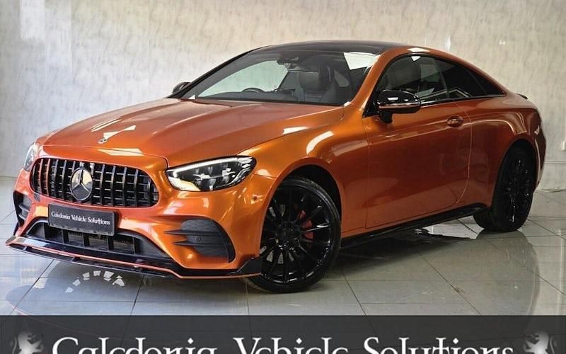 Usado Mercedes E300 AMG line 265 HP (194 kW) 2023 Coupé