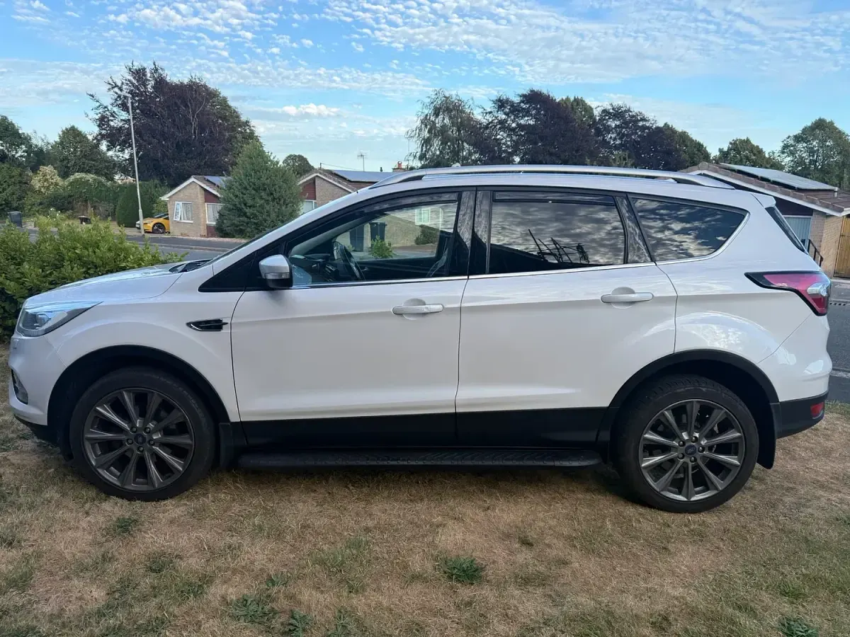 Used Ford Kuga Titanium X 120 HP (88 kW) 2019 White SUV