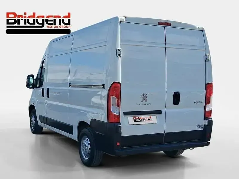 Begagnad Peugeot Boxer S 140 HK (102 kW) 2020 Vit Van
