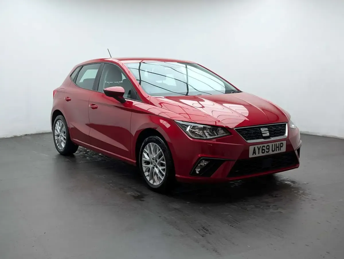 Begagnad Seat Ibiza SE Technology 80 HK (58 kW) 2019 Röd Halvkombi