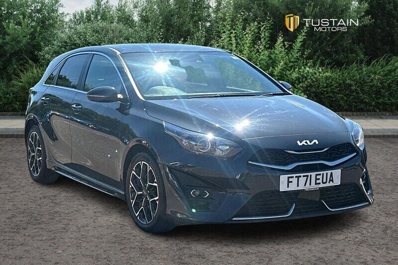Grey Used 2022 Kia Ceed GT GT-Line Hatchback | £14,499 (Good price) - Image 1/4
