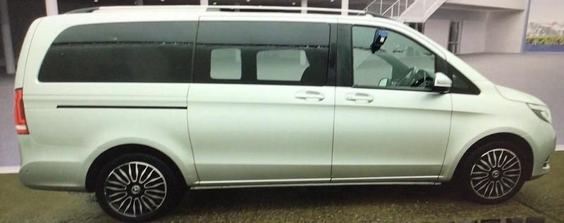 Used Mercedes V220 163 HP (119 kW) 2019 Silver MPV