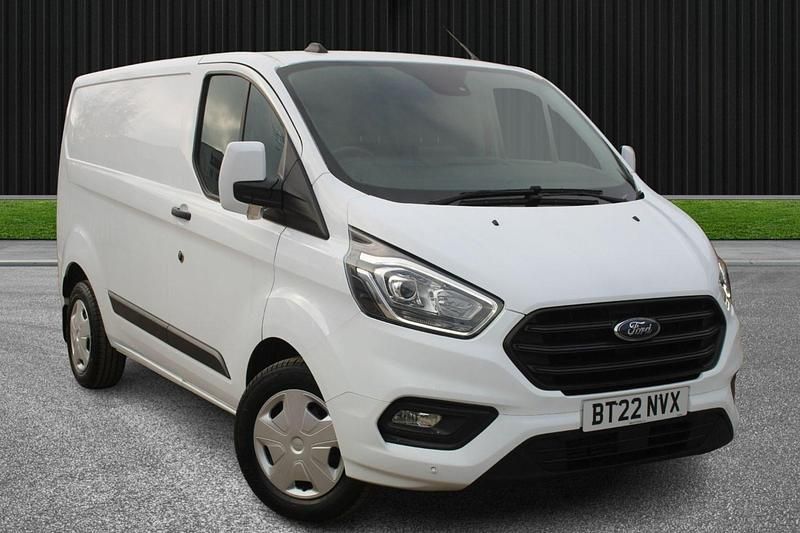 White Used 2022 Ford Transit Custom Trend Van | £17,885 (Fair price) - Image 1/4