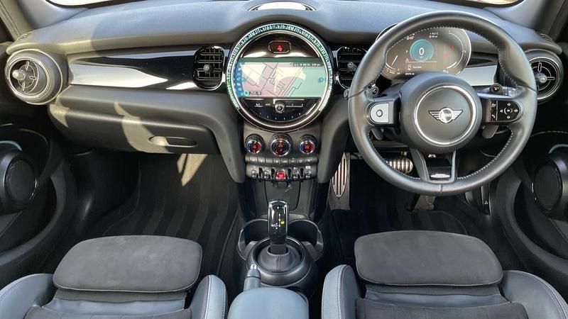 Used Mini Cooper S Hatch 176 HP (129 kW) 2021 Red Hatchback