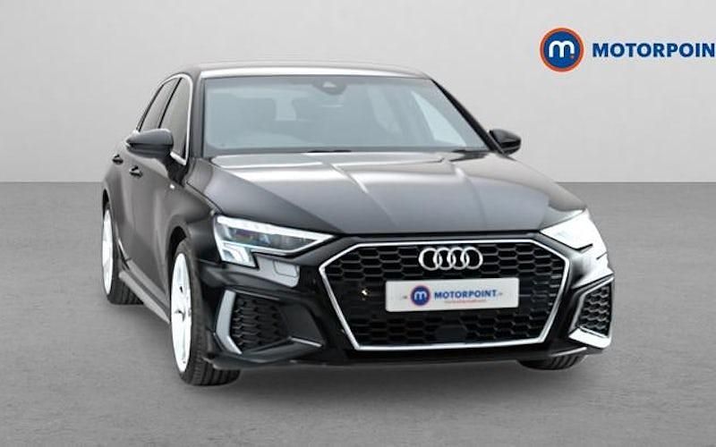 Begagnad Audi A3 Sportback S-Line 110 HK (80 kW) 2024 Halvkombi