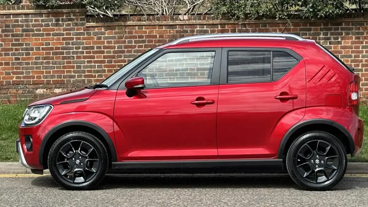 Used Suzuki Ignis SZ5 83 HP (61 kW) 2024 Red SUV