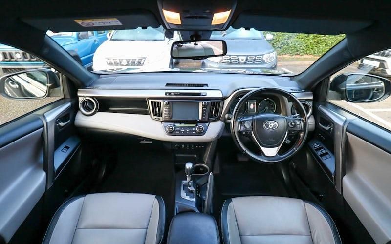 Used Toyota RAV4 197 HP (144 kW) 2016 Estate