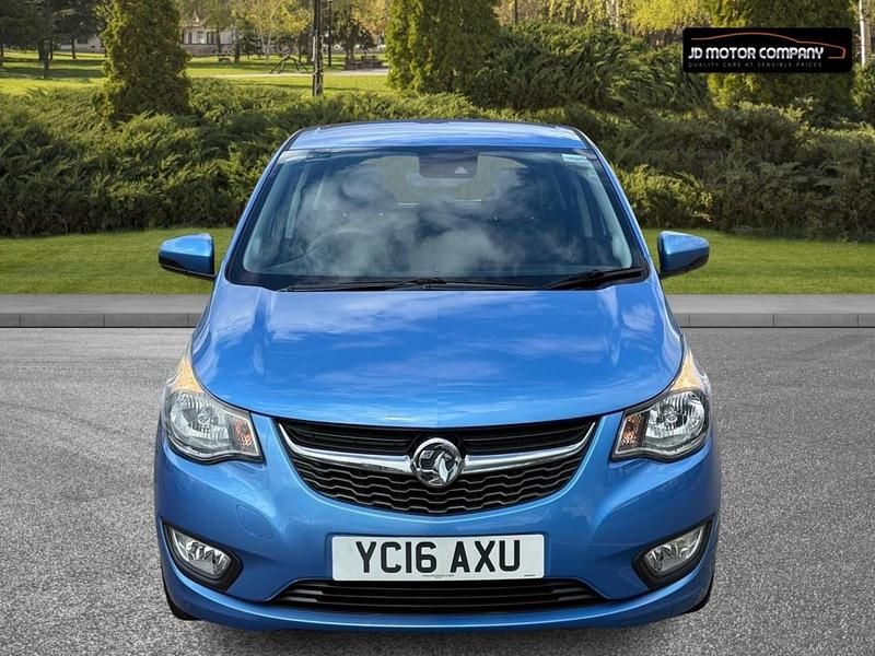 Second-hand Vauxhall Viva 75 CP (55 kW) 2016 Albastru Hatchback
