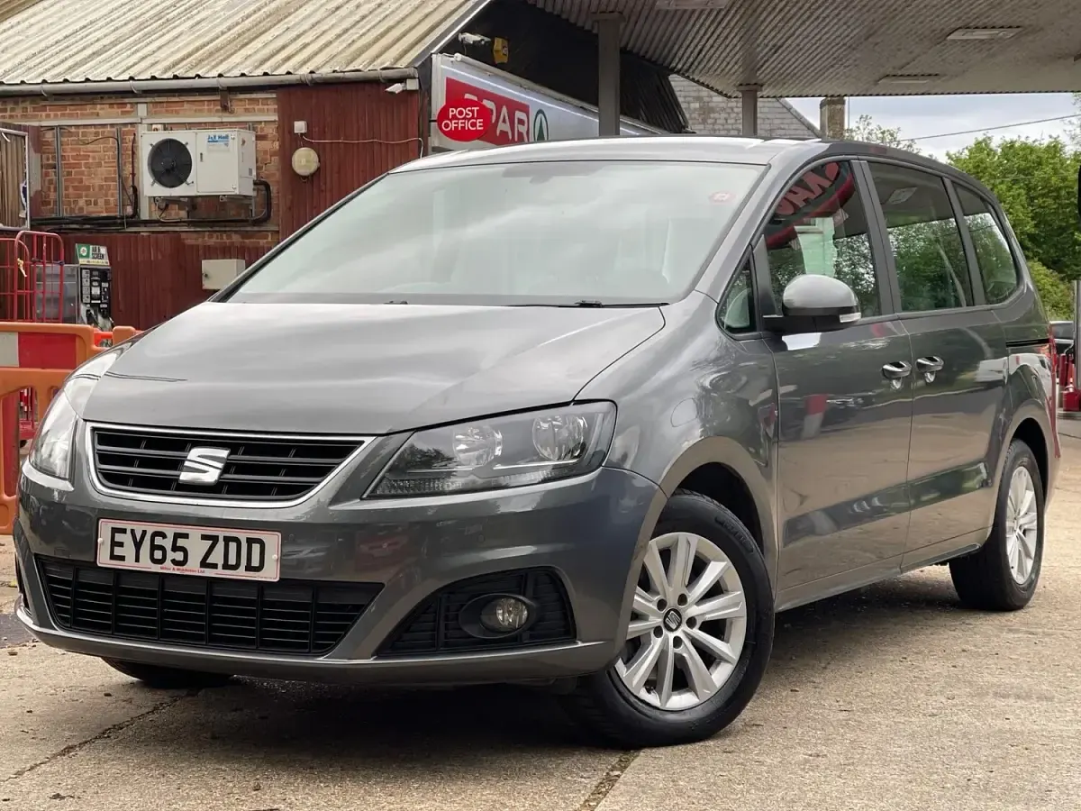 Begagnad Seat Alhambra Ecomotive 150 HK (110 kW) 2015 Grå Minibuss