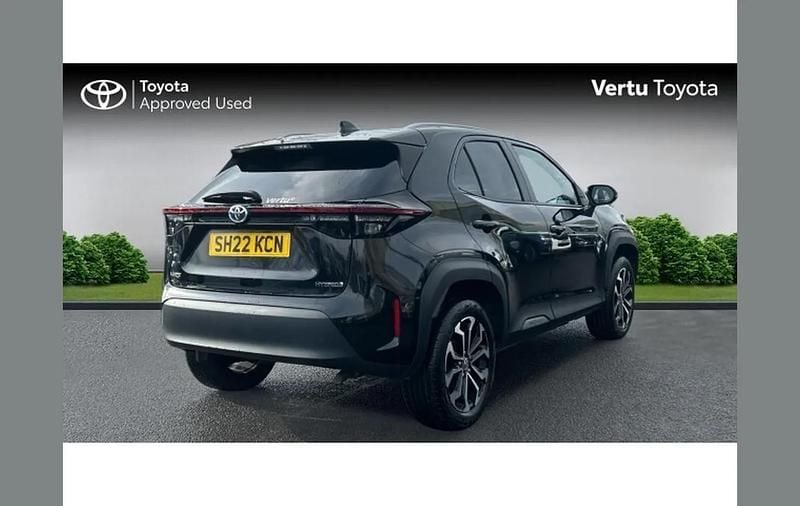 Used Toyota Yaris Cross Design 113 HP (83 kW) 2022 Black SUV