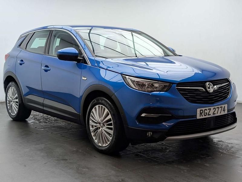 Used Vauxhall Grandland X Business Edition 130 HP (95 kW) 2020 Blue SUV