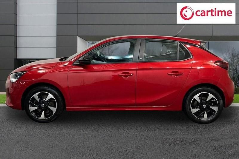 Used Vauxhall Corsa-e 100 kW (136 HP) 2021 Red Hatchback