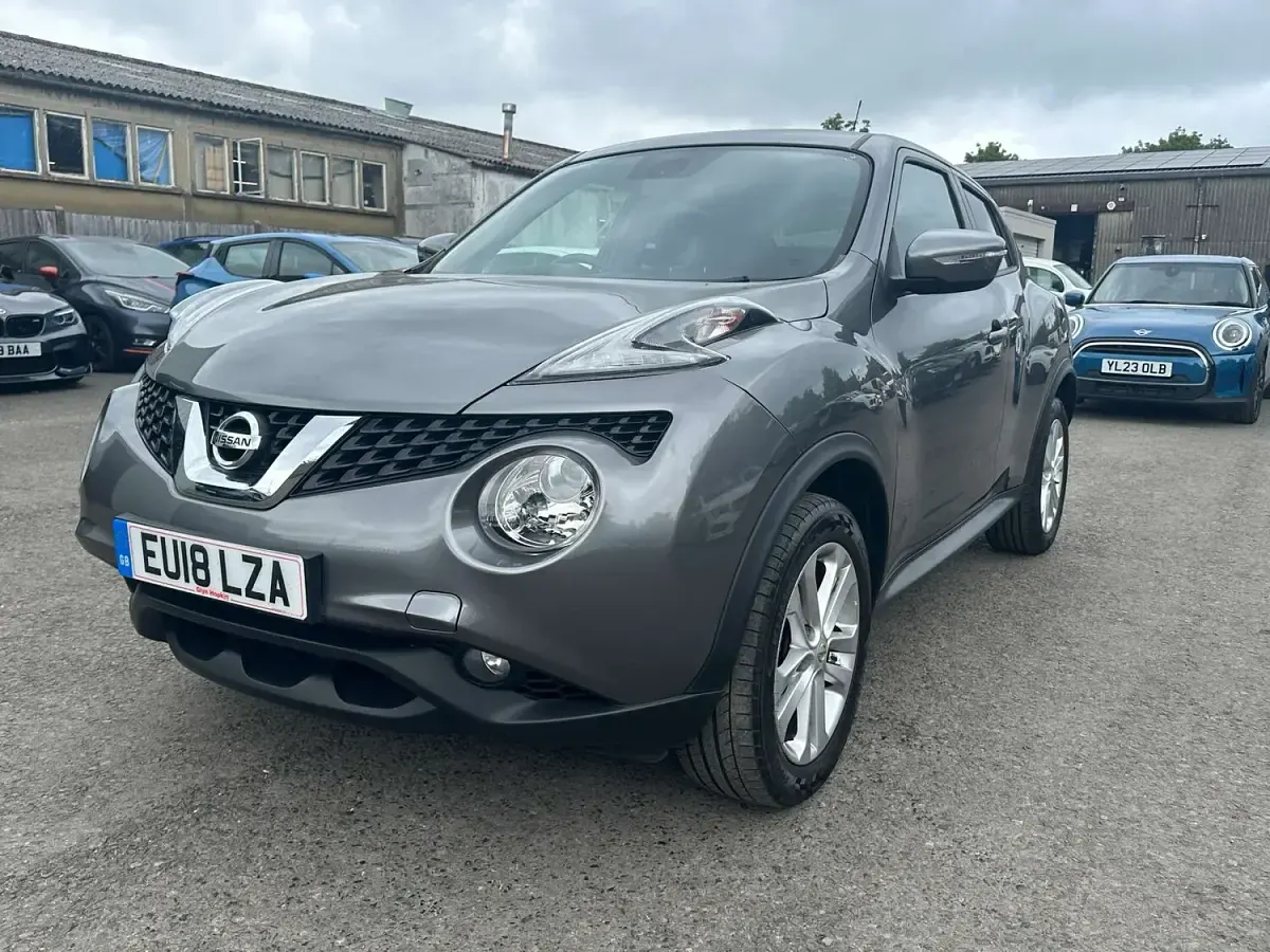 Used Nissan Juke N-Connecta 2018 Grey SUV