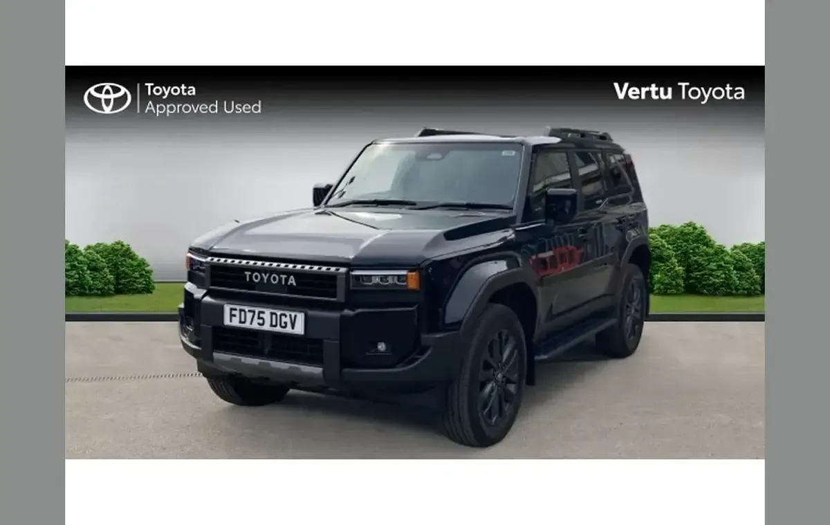 Used Toyota Land Cruiser 202 HP (148 kW) 2025 Black SUV
