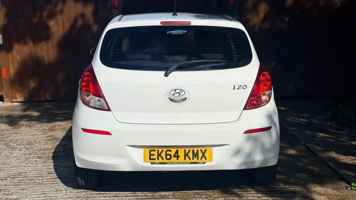 Used Hyundai i20 Active 2014 White Hatchback