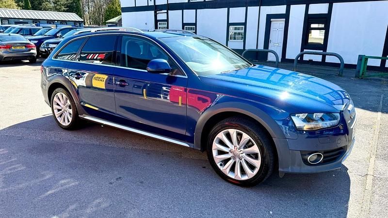 Begagnad Audi A4 Allroad 2013 Blå Kombi