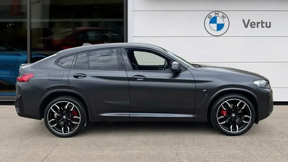 Usado BMW X4 M Sport 360 CV (264 kW) 2022 Negro SUV