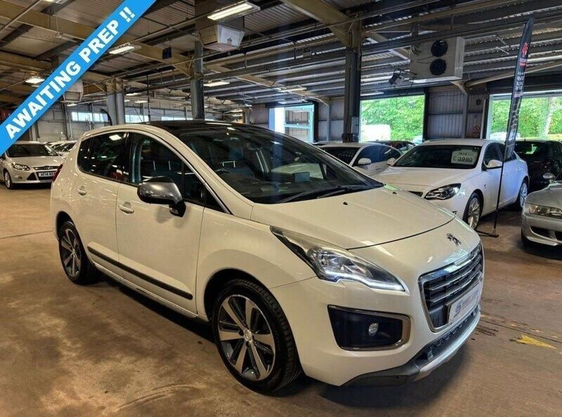 White Used 2013 Peugeot 3008 Allure SUV | £4,290 (Fair price) - Image 1/4