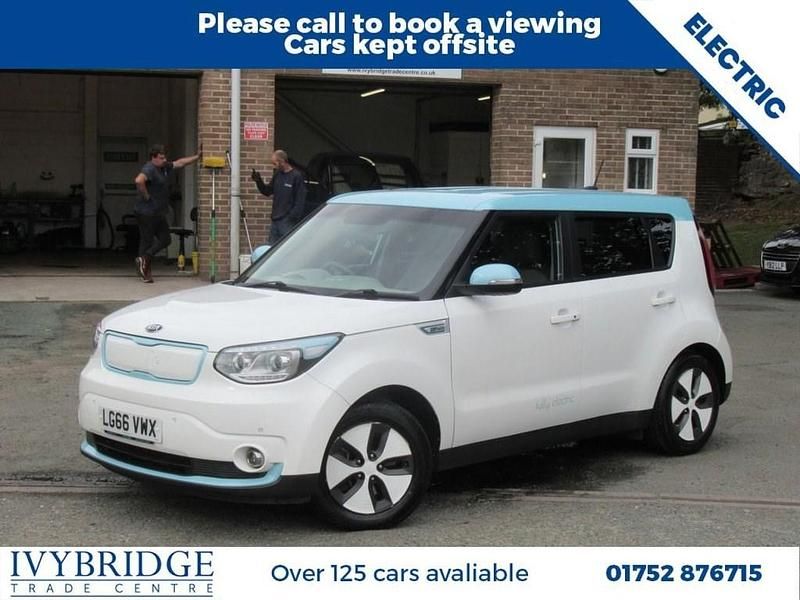 White Used 2016 Kia Soul EV SUV | £3,495 - Image 1/2