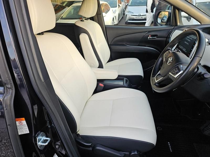 Used Toyota Estima 2026 Purple MPV