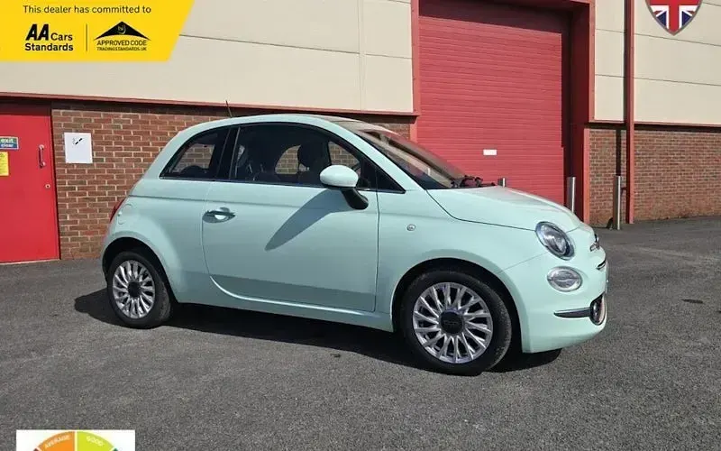Used Fiat 500 Lounge 69 HP (50 kW) 2018 Hatchback