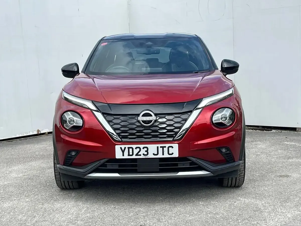 Used Nissan Juke Tekna+ 143 HP (105 kW) 2023 Red SUV