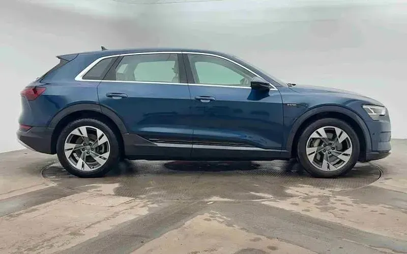 Używany Audi e-tron Design 300 kW (408 KM) 2020 SUV