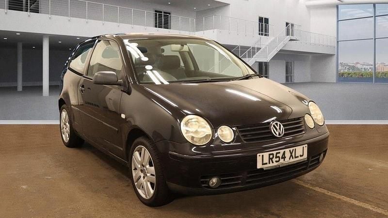 Black Used 2004 VW Polo SE Hatchback | £2,500 (Super price) - Image 1/4