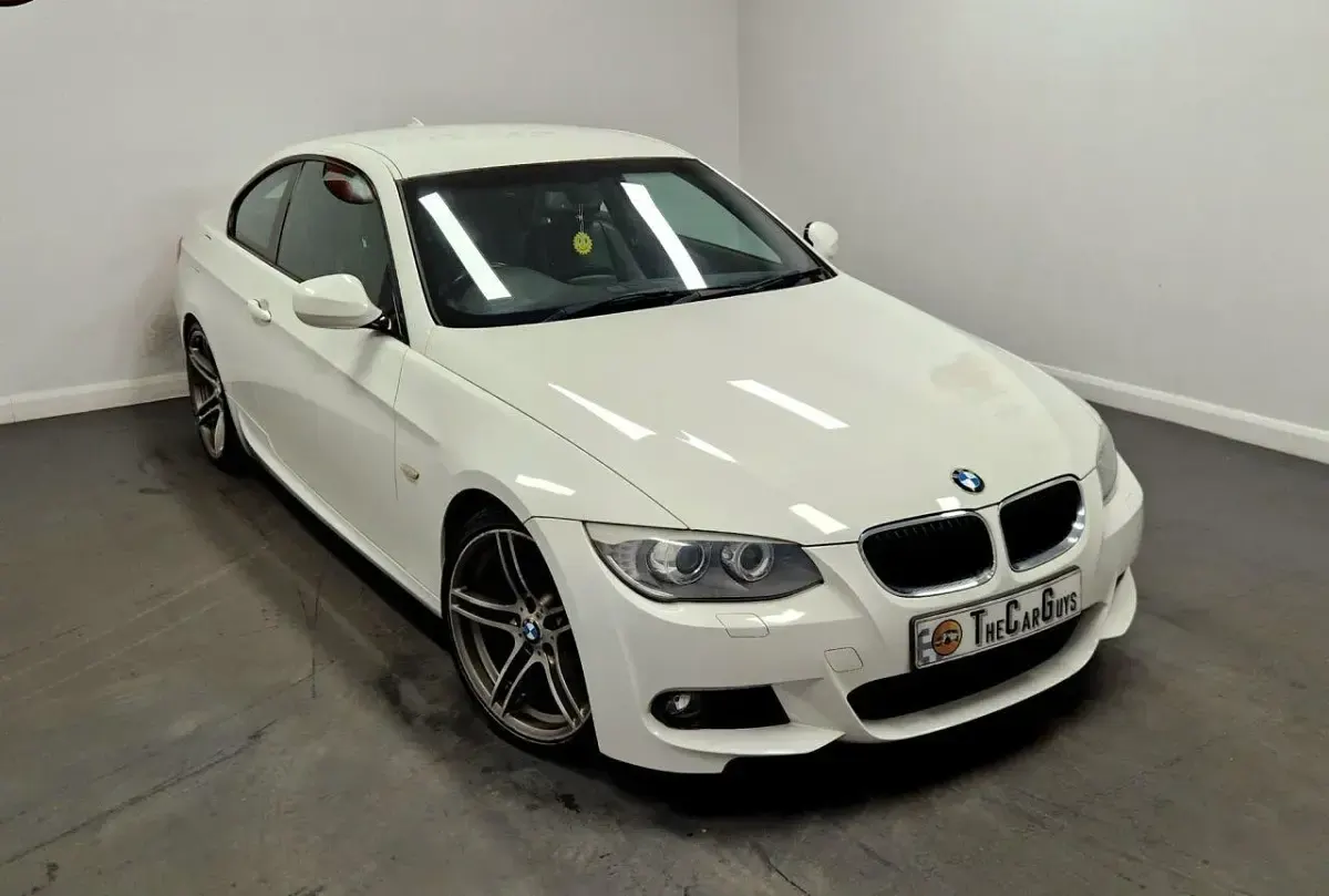 Used BMW 320 M Sport 170 HP (125 kW) 2011 White Coupe