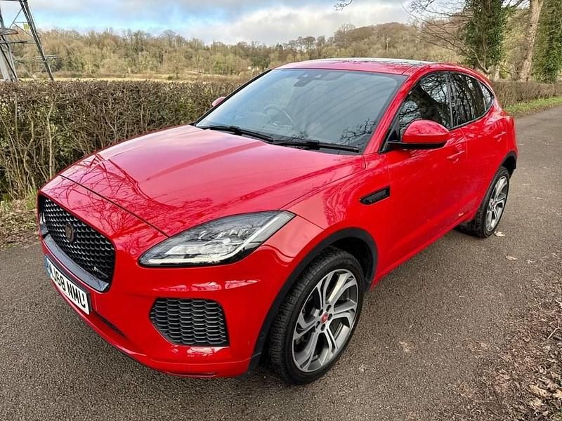 Usado Jaguar E-Pace First Edition 180 HP (132 kW) 2018 Vermelho SUV