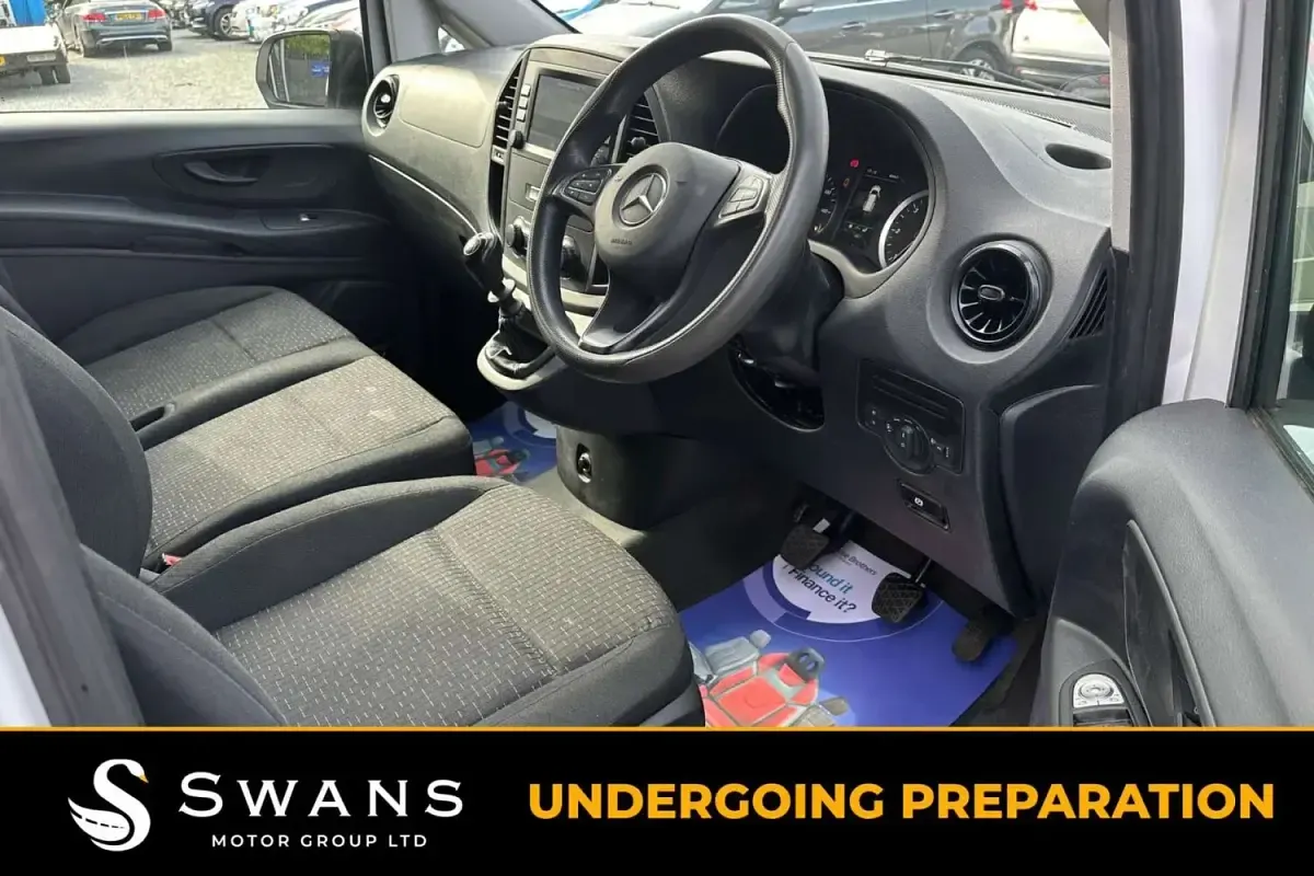 Used Mercedes Vito Progressive 2023 White Van