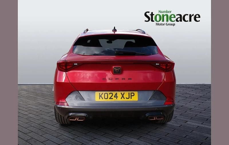 Used Cupra Formentor 200 HP (147 kW) 2024 Red SUV
