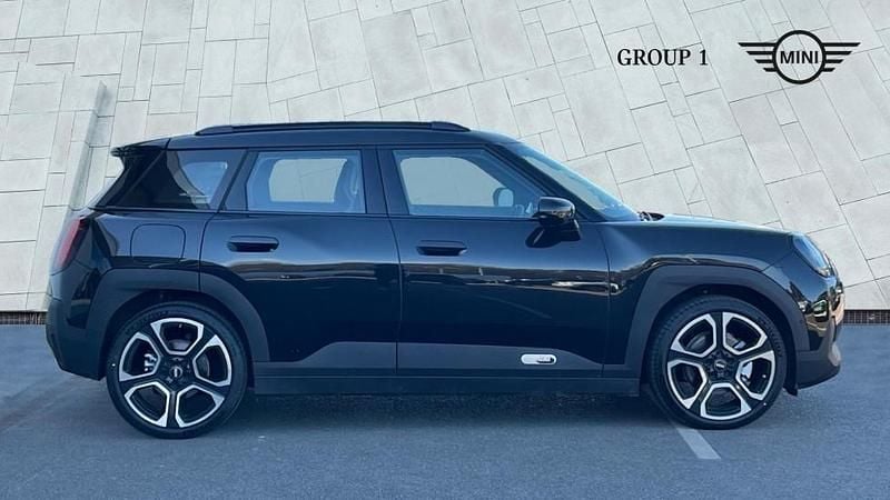 Used Mini Aceman 133 kW (181 HP) 2025 Black SUV