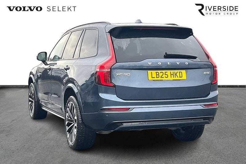 Used Volvo XC90 Ultra 250 HP (183 kW) 2025 Blue SUV
