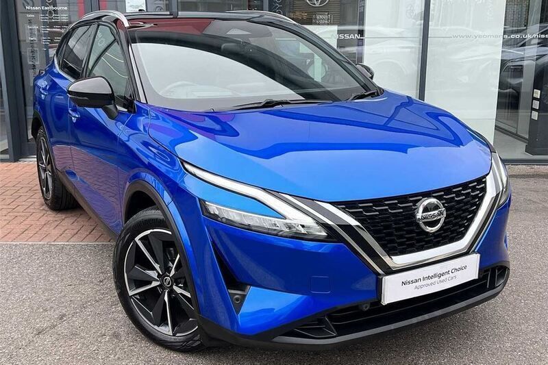 Blue Used 2022 Nissan Qashqai Tekna SUV | £20,349 (A bit pricey) - Image 1/3