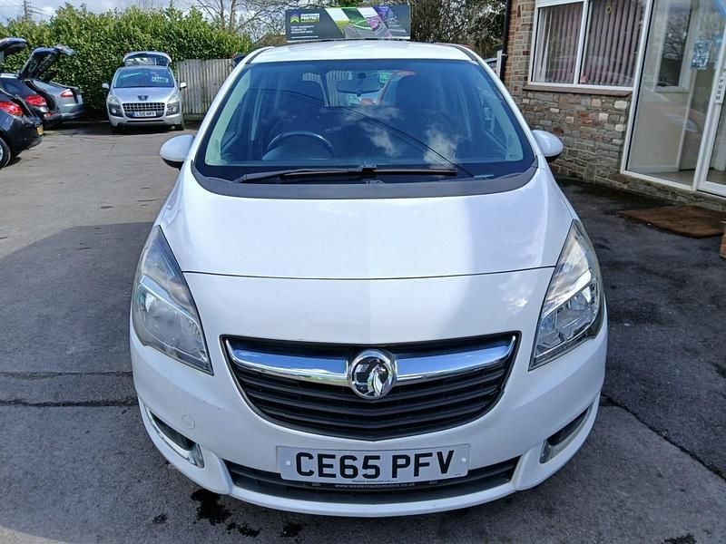 Second-hand Vauxhall Meriva 2015 Alb Monovolum