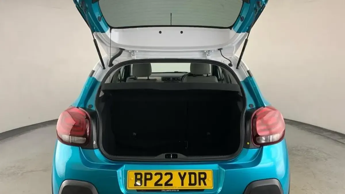 Used Citroën C3 PureTech 82 HP (60 kW) 2022 Blue Hatchback