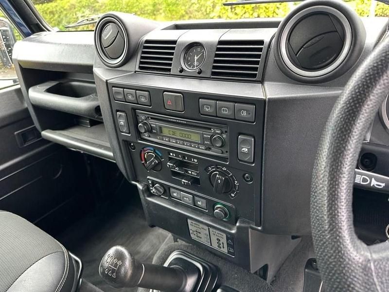 Usado Land Rover Defender 2012 Azul Carrinha