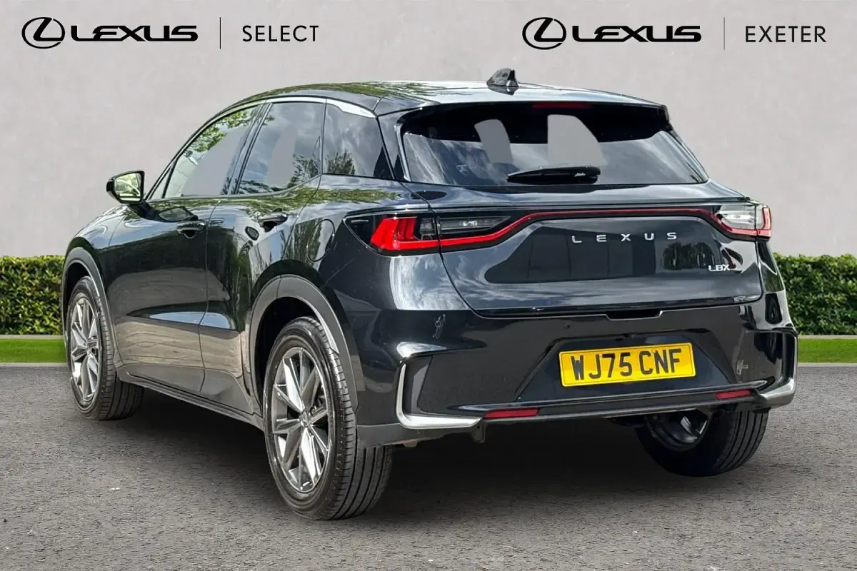 Used Lexus LBX 136 HP (100 kW) 2025 Eclipse black SUV
