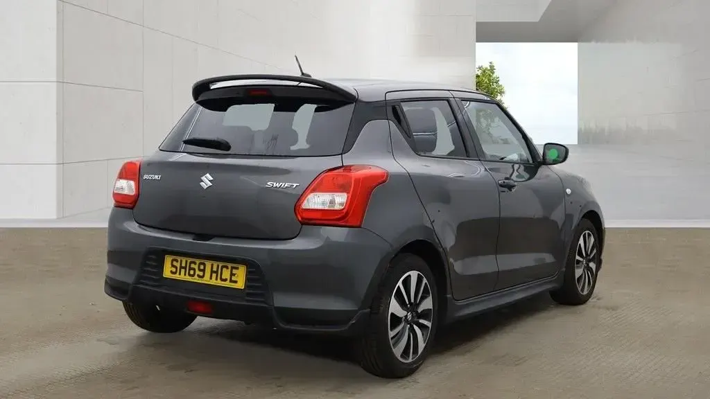 Used Suzuki Swift 90 HP (66 kW) 2019 Grey Hatchback