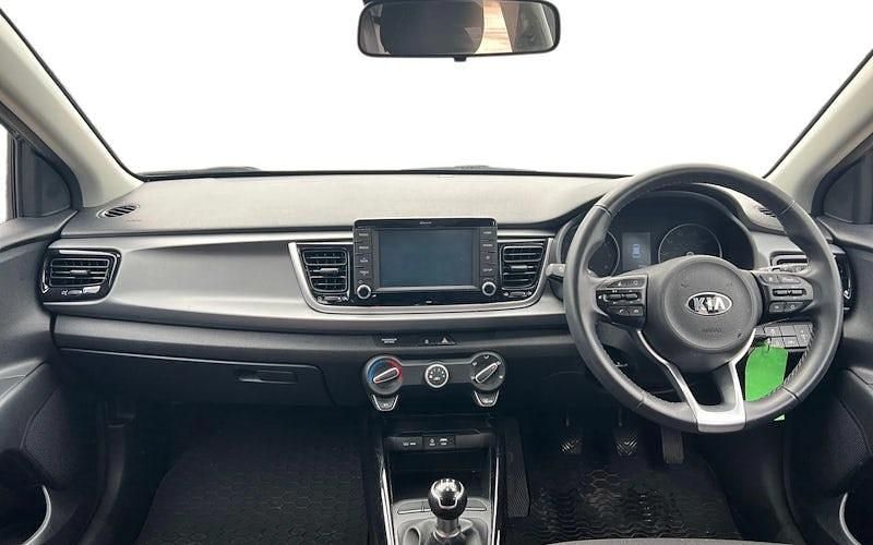 Used Kia Rio 84 HP (61 kW) 2020 Hatchback