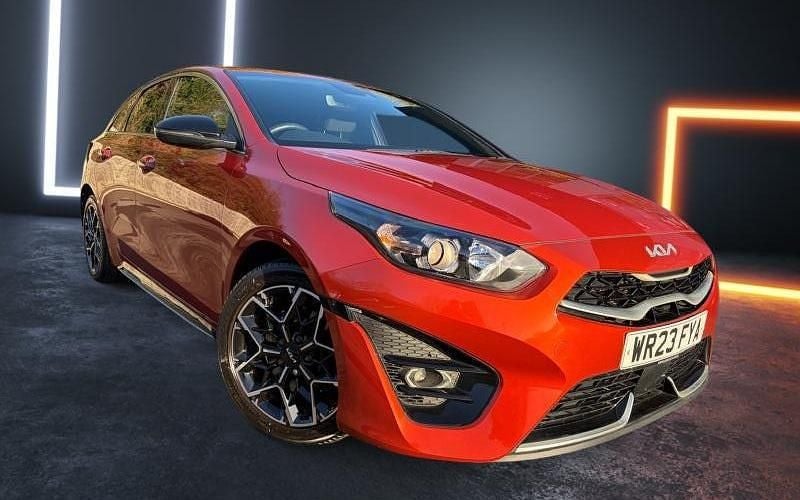 Used 2023 Kia ProCeed GT-Line Estate | £17,990 (Fair price) - Image 1/4