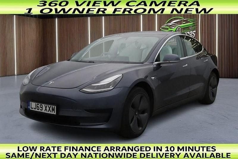 Used Tesla Model 3 Standard Range Plus 239 kW (325 HP) 2019 Sedan