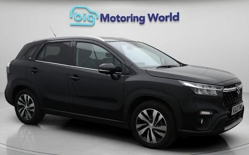 Used 2025 Suzuki SX4 S-Cross SUV | £16,100 (Fair price) - Image 1/4