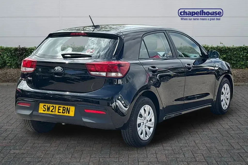 Used Kia Rio 2021 Black Hatchback