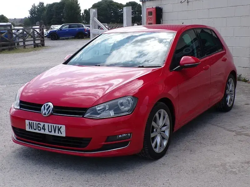 Used VW Golf VII GT 2014 Red Hatchback