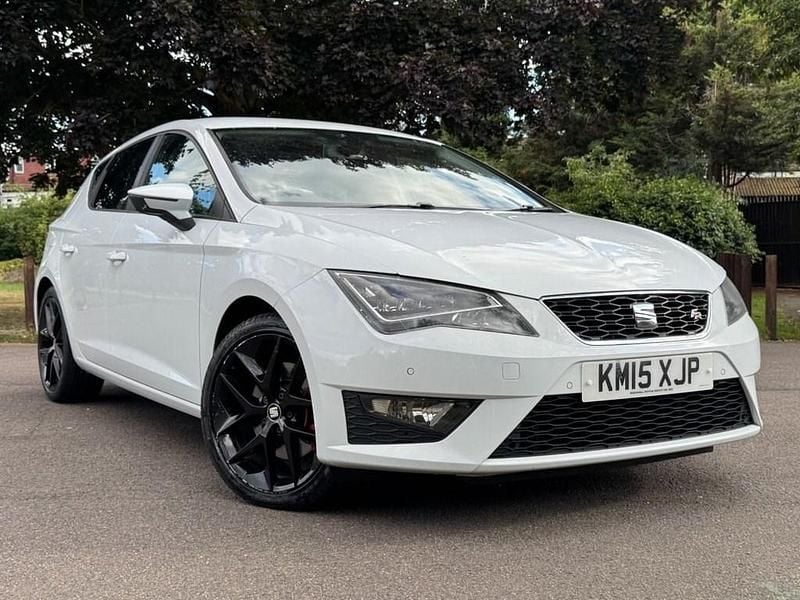 White Used 2015 Seat Leon FR Hatchback | £9,495 (Fair price) - Image 1/4