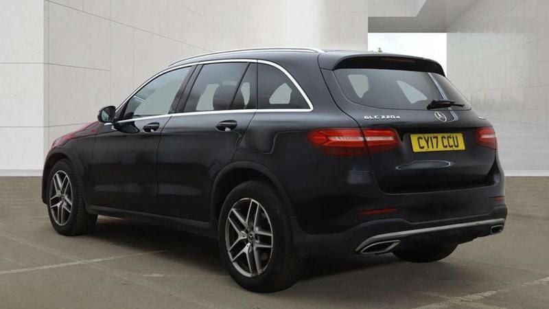 Begagnad Mercedes GLC220 AMG line 2017 Svart Kombi