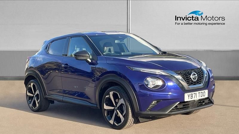 Blue metallic Used 2022 Nissan Juke 360º SUV | £11,350 (Good price) - Image 1/4