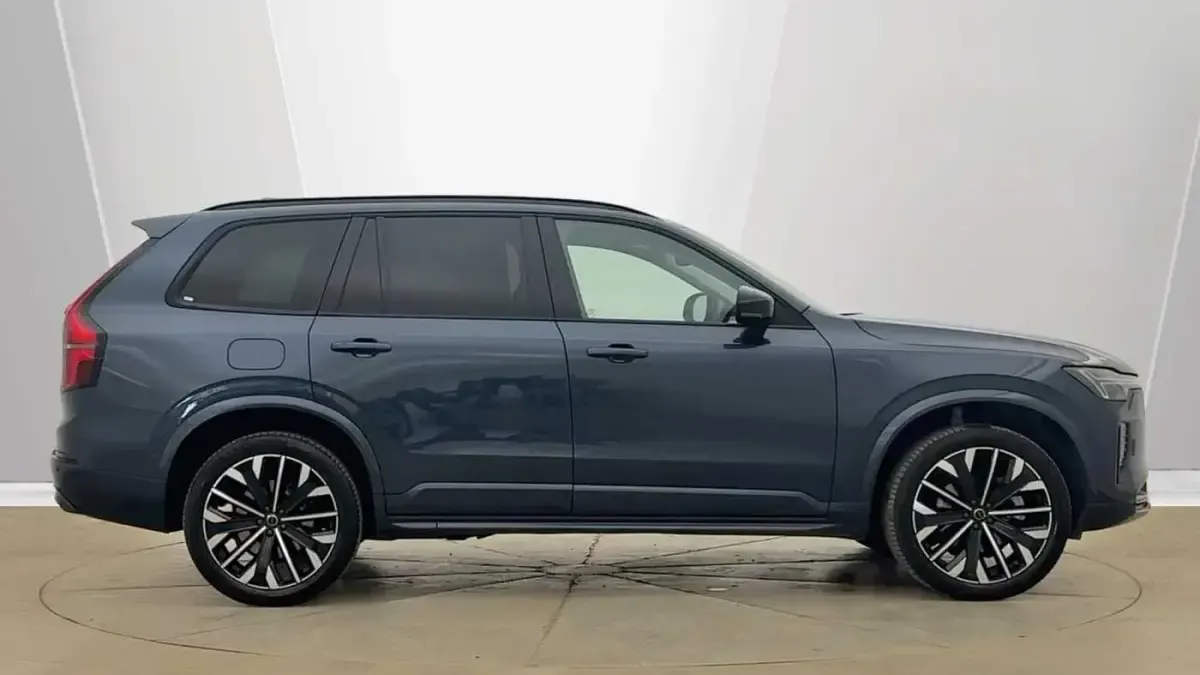 Used Volvo XC90 Ultra 247 HP (181 kW) 2026 SUV